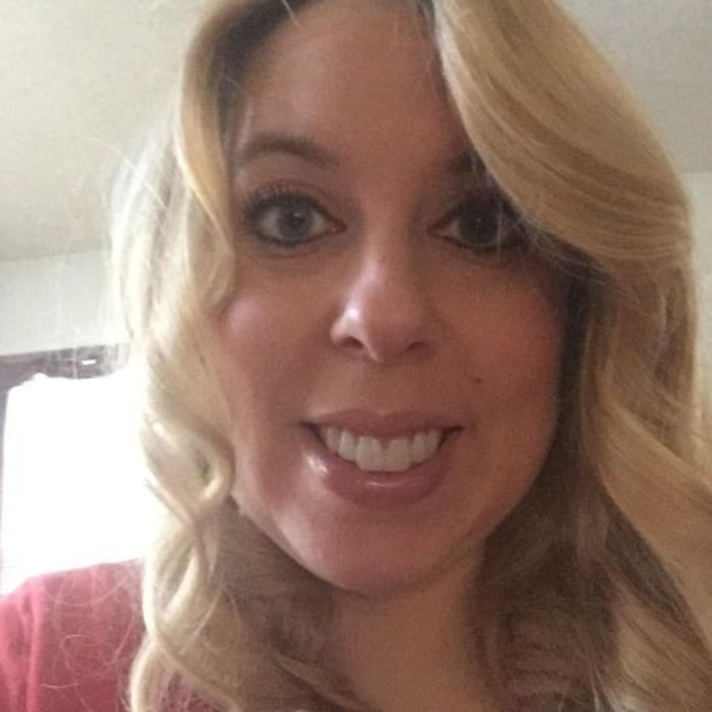 Meet your Posher, Cassi